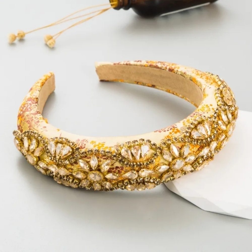 Headband Beaded Gold and Cream Elegant - Picture 4 of 12
